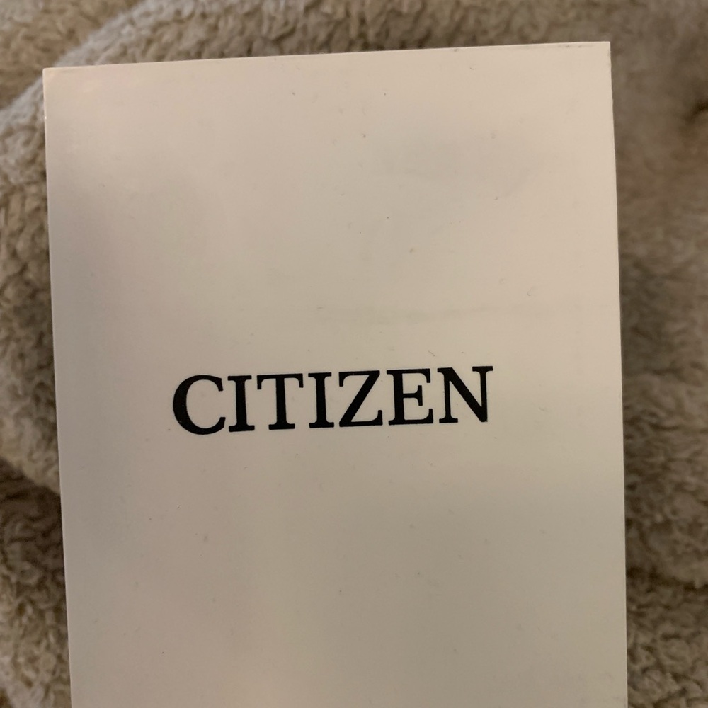 Women’s Brand New Citizen Watch with matching bracelet